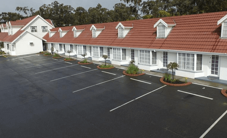 Clare Valley Motel - dog friendly road trips SA