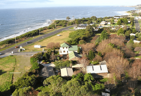 Somerset Beachside Cabin & Caravan Park - Pet friendly caravan parks Tasmania