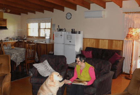 Happy Days Accommodation - pet friendly resorts Tinamba