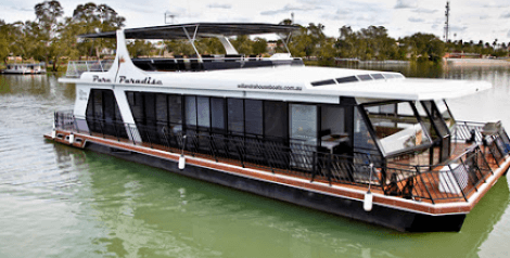 Dog friendly road trips Victoria